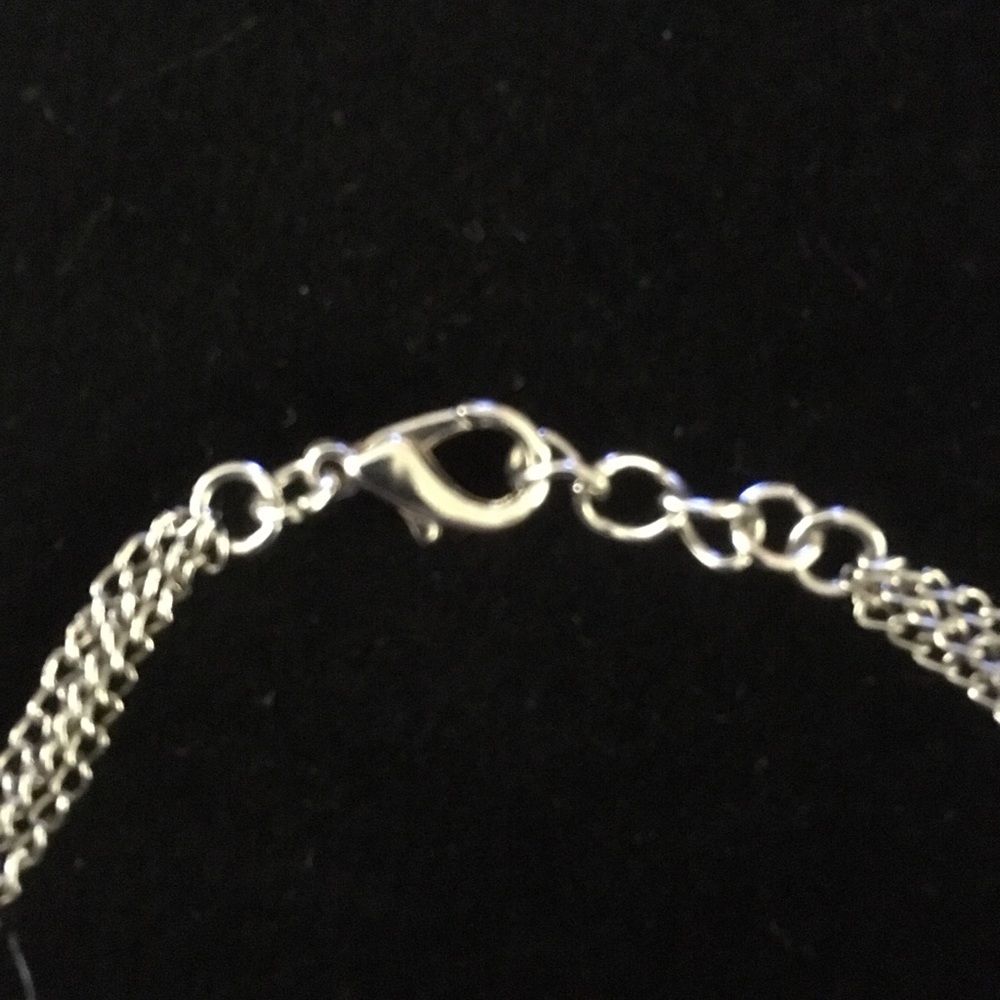 🌸🌸 SOLD 💕💕Vintage Necklace with Circular motif - Picture 3 of 4